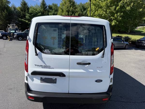 2019 Ford, dovoz USA — foto 8 z 12
