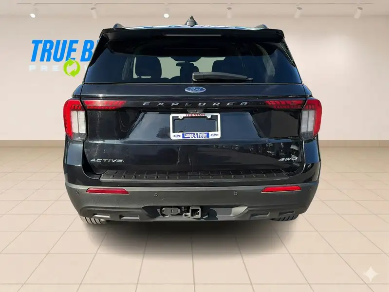 2025 Ford Explorer Active | 3 ROWS !! |, černá, 71 581 km, dovoz Kanada — foto 4 z 12