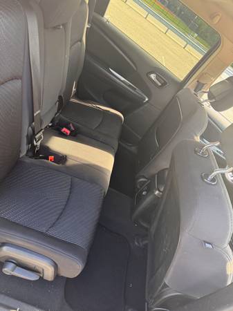 2012 Dodge, dovoz USA — foto 10 z 12
