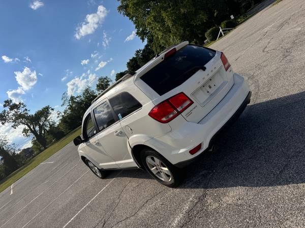 2012 Dodge, dovoz USA — foto 4 z 12