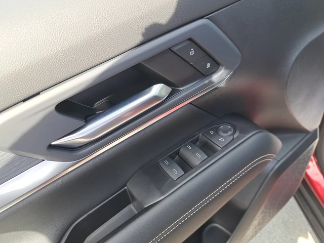 2027 GMC Terrain Elevation, červená, dovoz Kanada — foto 11 z 20