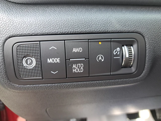 2027 GMC Terrain Elevation, červená, dovoz Kanada — foto 12 z 20