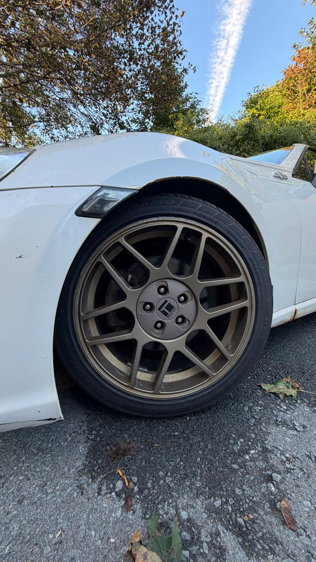 2016 Scion Frs, bílá, 250 000 km, dovoz Kanada — foto 5 z 5