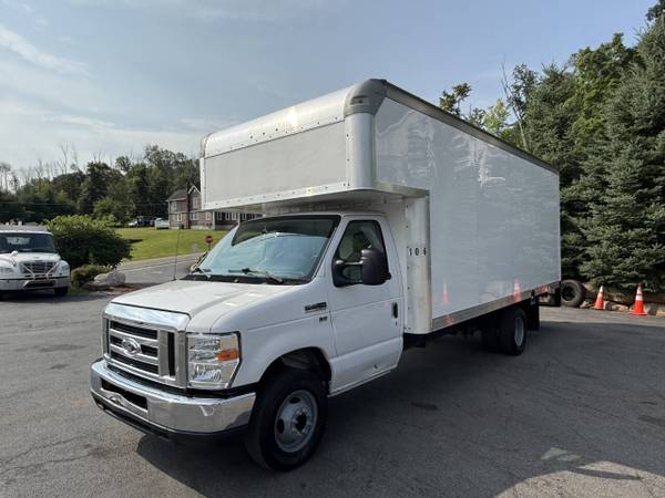 2019 Ford, dovoz USA — foto 6 z 12