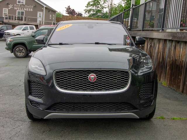 2018 Jaguar E Pace S, černá, 1 km, dovoz Kanada — foto 3 z 20