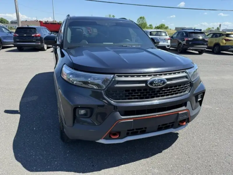 2023 Ford Explorer Timberline, černá, 118 700 km, dovoz Kanada — foto 2 z 12