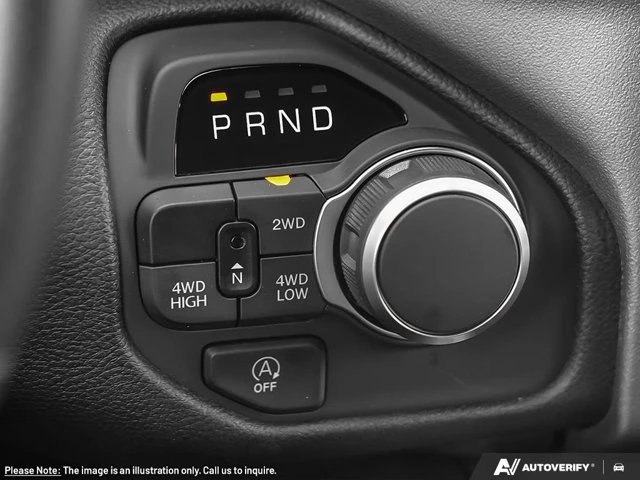 2026 RAM 1500 Express, šedá, 22 km, dovoz Kanada — foto 16 z 20