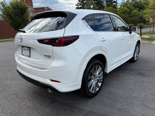 2022 Mazda, dovoz USA — foto 8 z 12