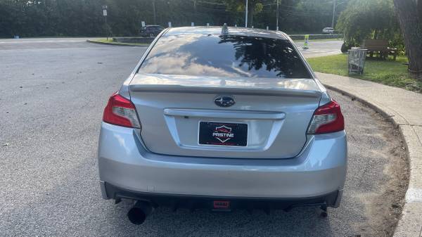 2017 Subaru, dovoz USA — foto 5 z 12