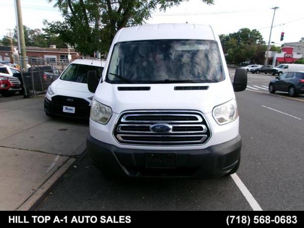 2016 Ford, dovoz USA — foto 7 z 12