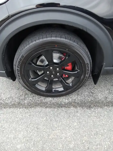 2022 Ford Explorer ST, 138 604 km, dovoz Kanada — foto 4 z 12