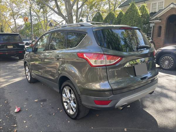 2015 Ford, dovoz USA — foto 6 z 12