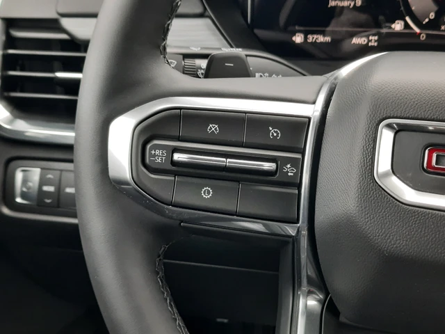 2026 GMC Acadia ELEVATION, červená, 8 km, dovoz Kanada — foto 13 z 20