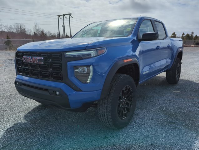 2026 GMC Canyon Elevation, modrá, 16 km, dovoz Kanada — foto 4 z 5