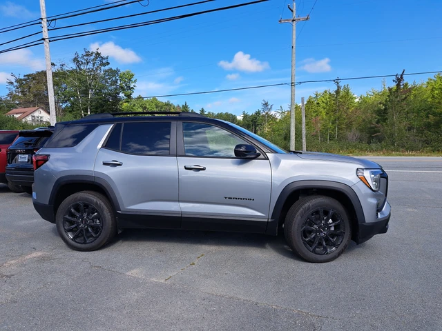 2027 GMC Terrain Elevation, šedá, 350 km, dovoz Kanada — foto 4 z 20