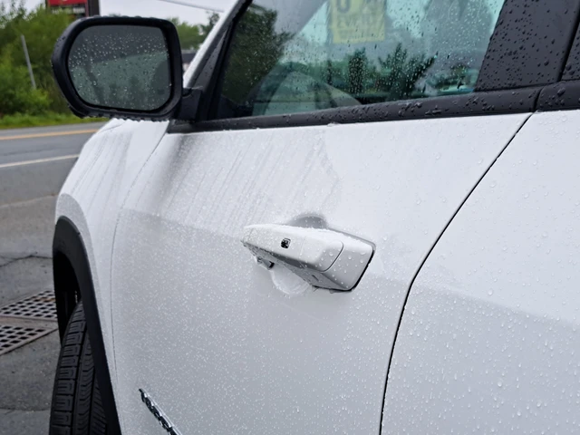 2027 GMC Terrain Elevation, bílá, dovoz Kanada — foto 10 z 20