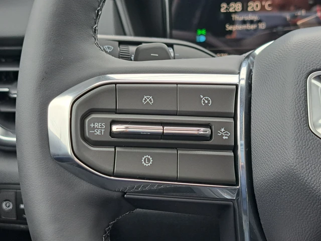 2027 GMC Terrain Elevation, bílá, dovoz Kanada — foto 13 z 20