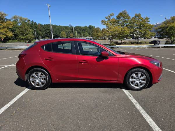2015 Mazda, dovoz USA — foto 5 z 12