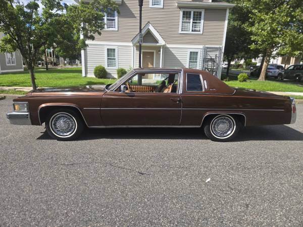 Cadillac, dovoz USA — foto 2 z 12
