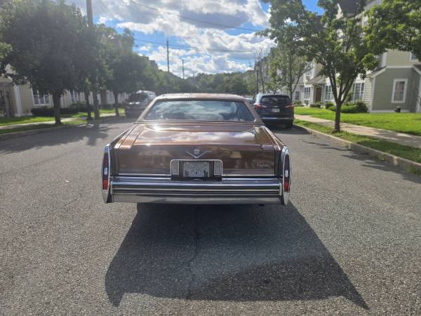 Cadillac, dovoz USA — foto 4 z 12
