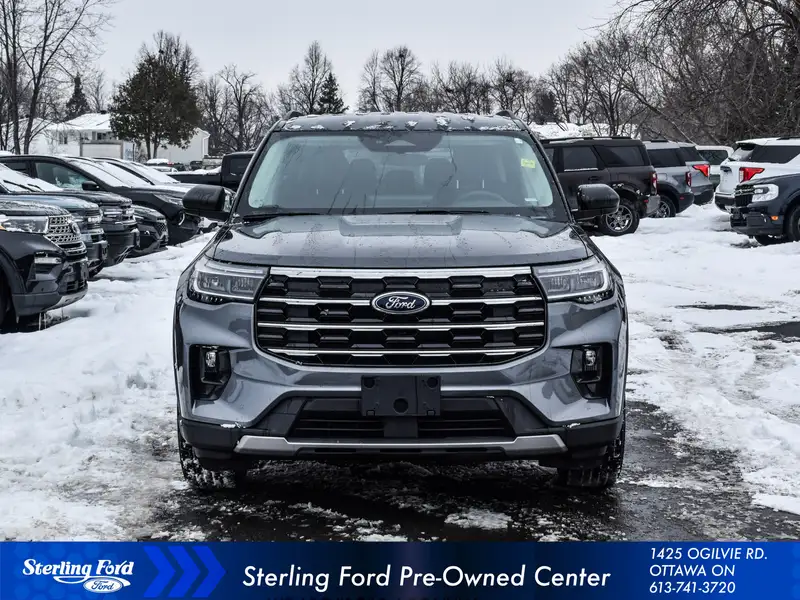 2025 Ford Explorer ACTIVE, šedá, 22 109 km, dovoz Kanada — foto 2 z 12