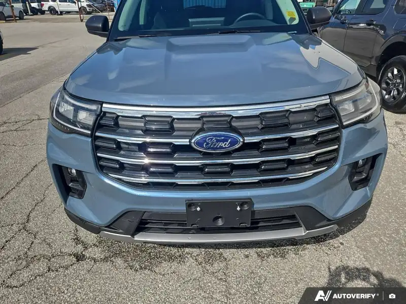 2026 Ford Explorer ACTIVE W/100A PKG, 11 621 km, dovoz Kanada — foto 9 z 12