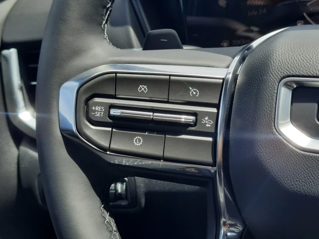 2027 GMC Terrain Elevation, bílá, dovoz Kanada — foto 13 z 20