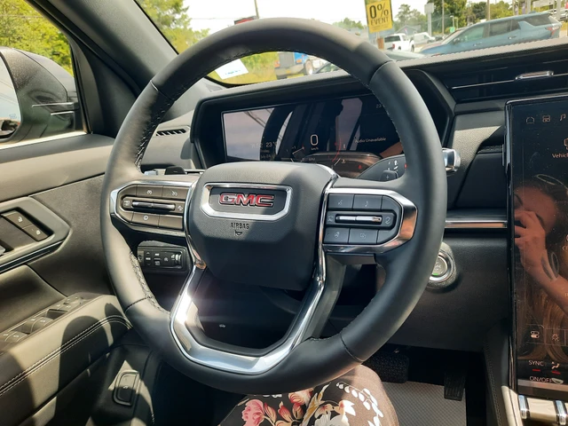 2027 GMC Terrain Elevation, bílá, dovoz Kanada — foto 15 z 20
