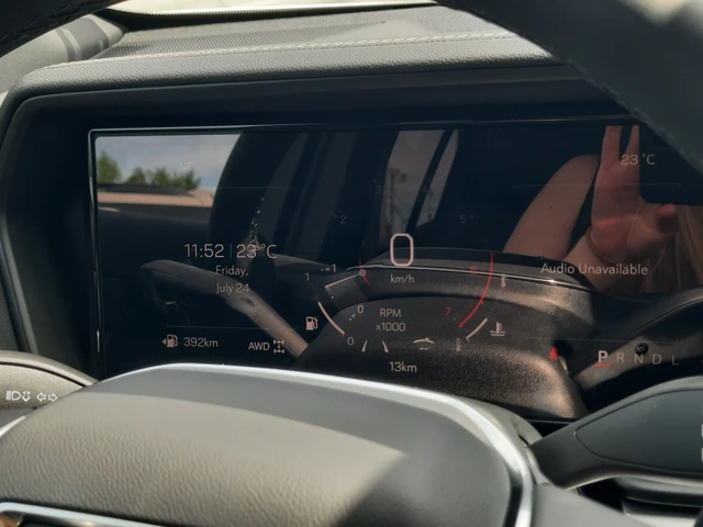 2027 GMC Terrain Elevation, bílá, dovoz Kanada — foto 16 z 20