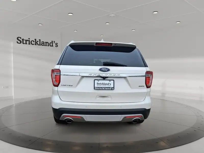 2017 Ford Explorer LIMITED, bílá, 178 001 km, dovoz Kanada — foto 3 z 12