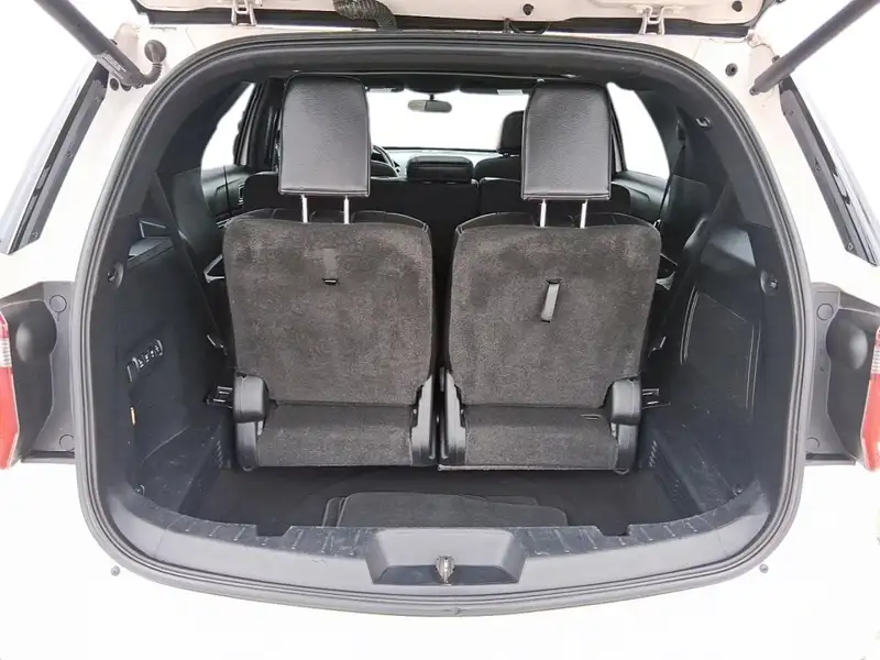 2017 Ford Explorer LIMITED, bílá, 178 001 km, dovoz Kanada — foto 6 z 12