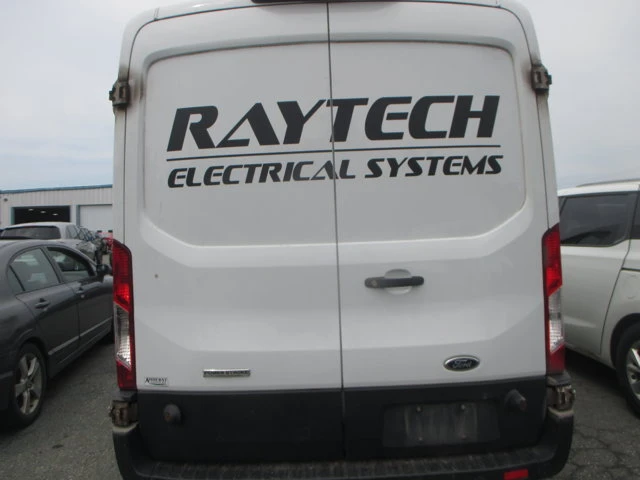 2019 Ford Transit Van BASE, bílá, 123 289 km, dovoz Kanada — foto 4 z 6