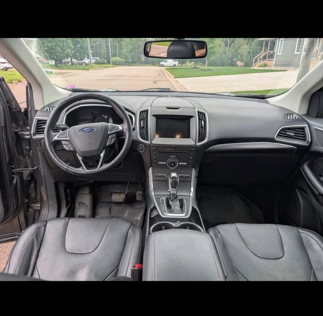 2016 Ford Edge, 178 150 km, dovoz Kanada — foto 3 z 5