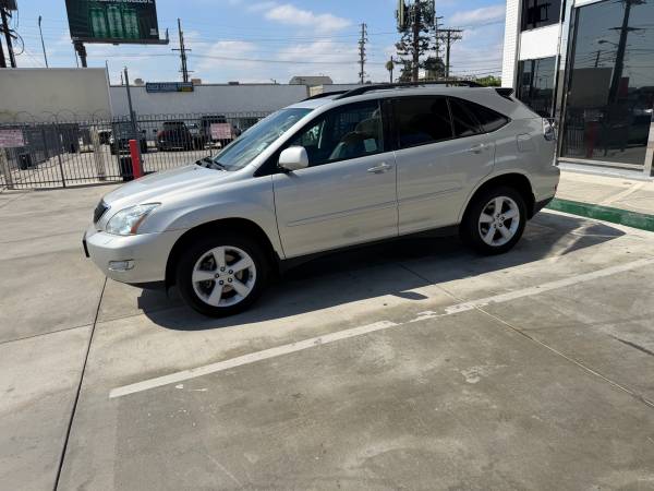 2007 Lexus, dovoz USA — foto 2 z 12