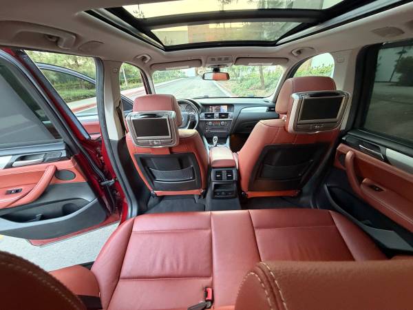 2011 BMW, dovoz USA — foto 4 z 12