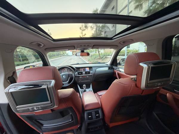 2011 BMW, dovoz USA — foto 9 z 12