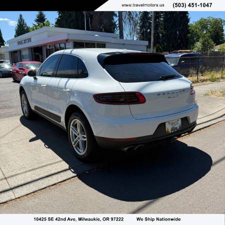 2016 Porsche, dovoz USA — foto 4 z 11