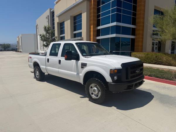 2008 Ford, dovoz USA — foto 3 z 10