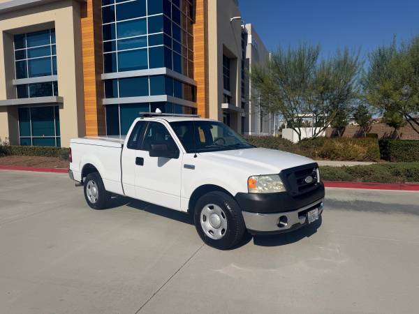 2008 Ford, dovoz USA — foto 4 z 11