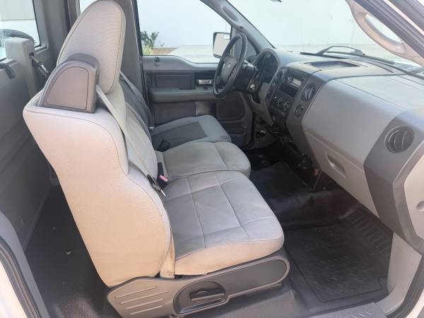 2008 Ford, dovoz USA — foto 8 z 11