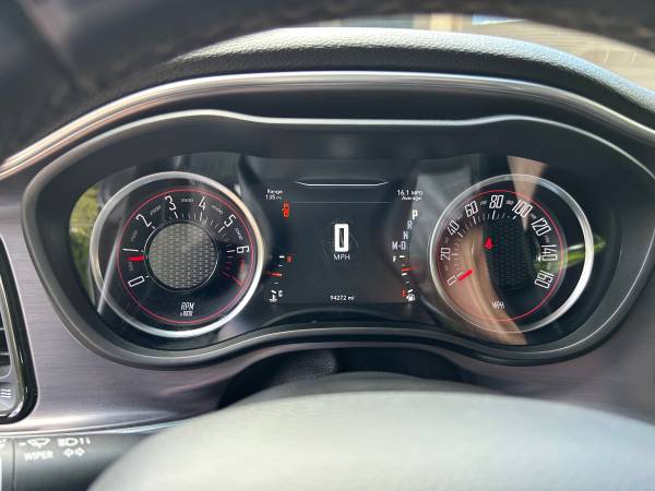 2018 Dodge, dovoz USA — foto 5 z 12