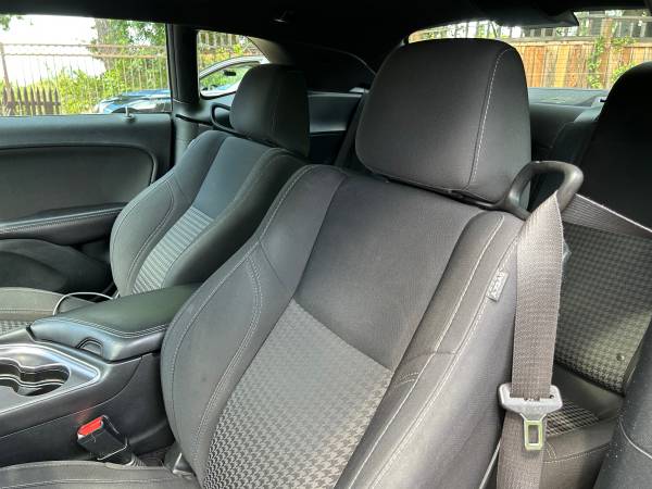 2018 Dodge, dovoz USA — foto 7 z 12