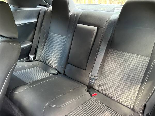 2018 Dodge, dovoz USA — foto 8 z 12