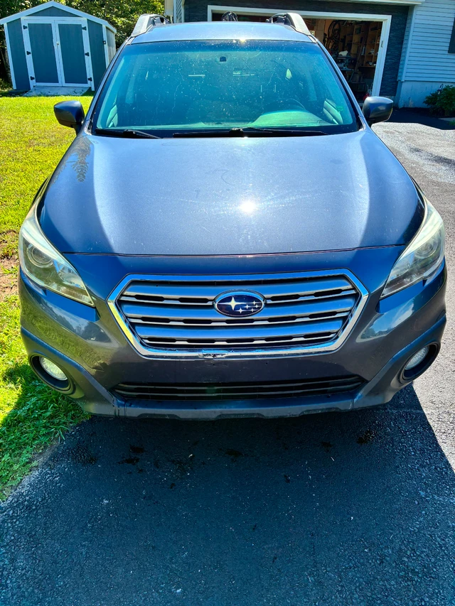 2017 Subaru Outback, šedá, 207 500 km, dovoz Kanada — foto 4 z 5