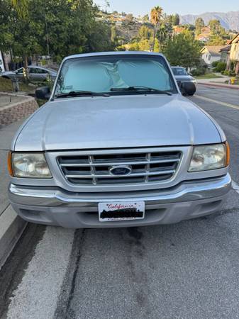 2002 Ford, dovoz USA — foto 2 z 12
