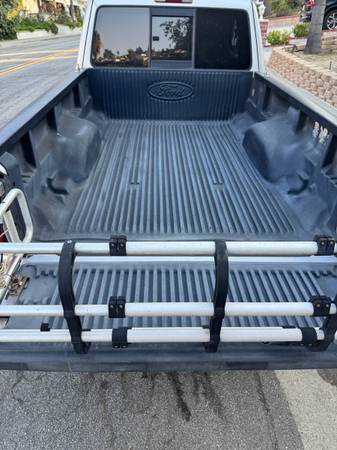 2002 Ford, dovoz USA — foto 7 z 12