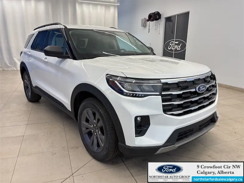 2026 Ford Explorer Active w/200A Pkg, bílá, 11 km, dovoz Kanada — foto 3 z 12