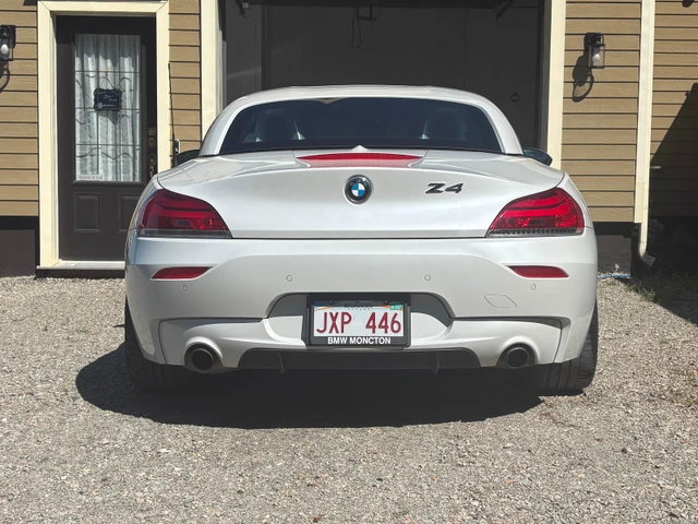 2012 BMW Z4, 83 333 km, dovoz Kanada — foto 2 z 5