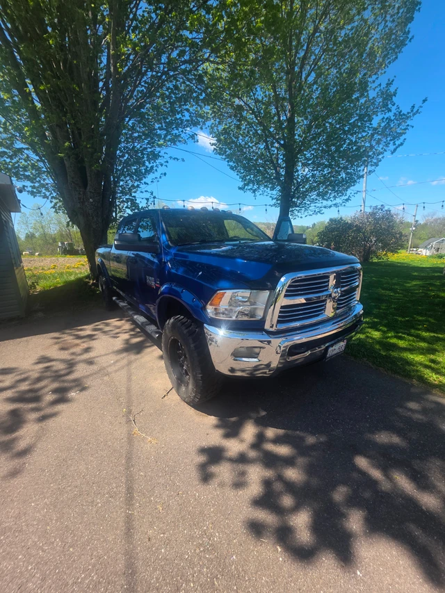 2016 RAM 2500, 165 000 km, dovoz Kanada — foto 4 z 5