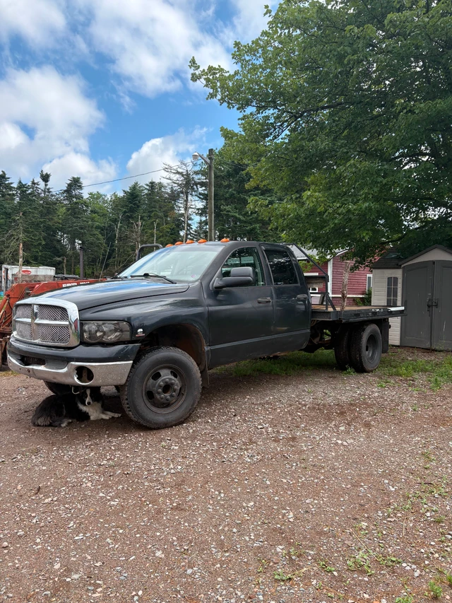 2005 Dodge Ram, černá, 247 000 km, dovoz Kanada — foto 5 z 5